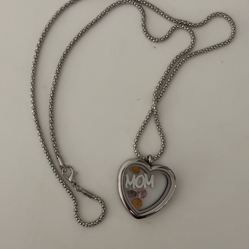 Silver Heart Locket Necklace with Crystal Accents NWOT - Picture 2 of 4